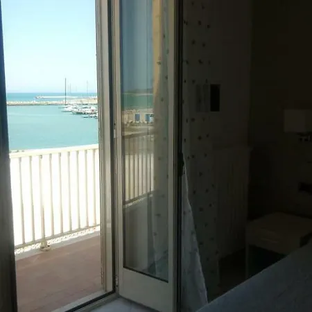 Casa Azzurro Di Mare Apartment *